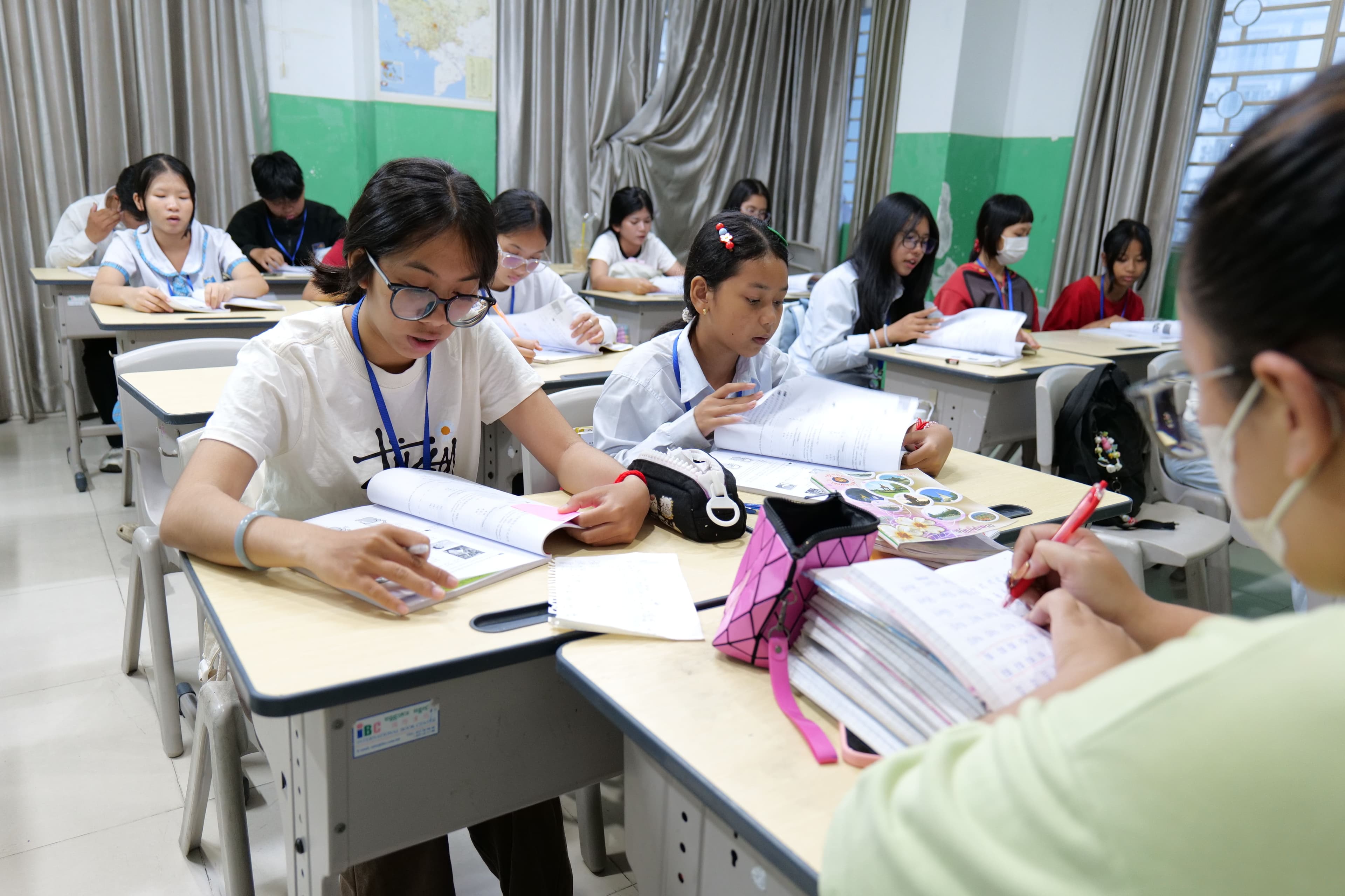 Joy School Night Class classroom and students — 1